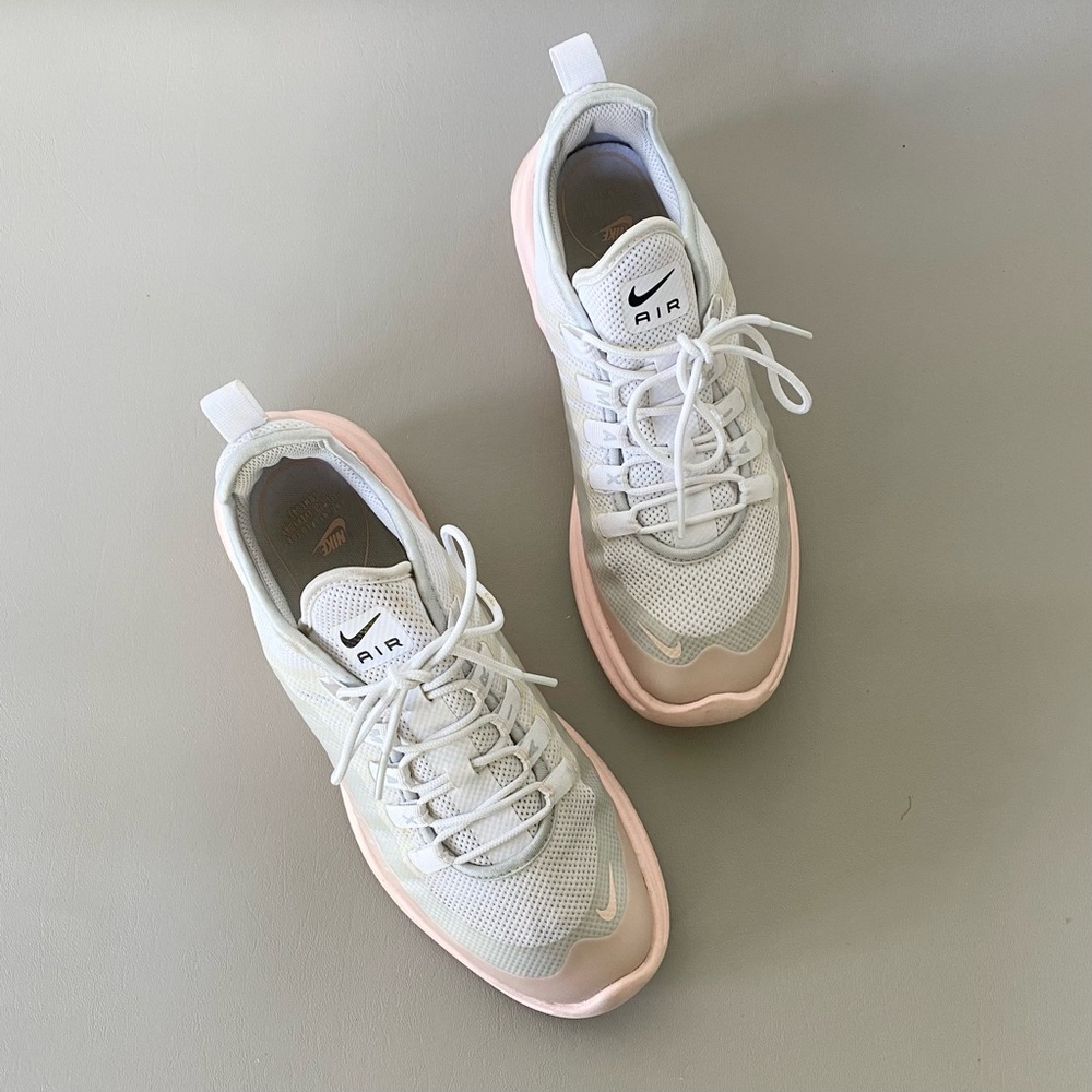 Women’s Size 8 Nike White and Pink Chunky Sneakers - Picture 2 of 7